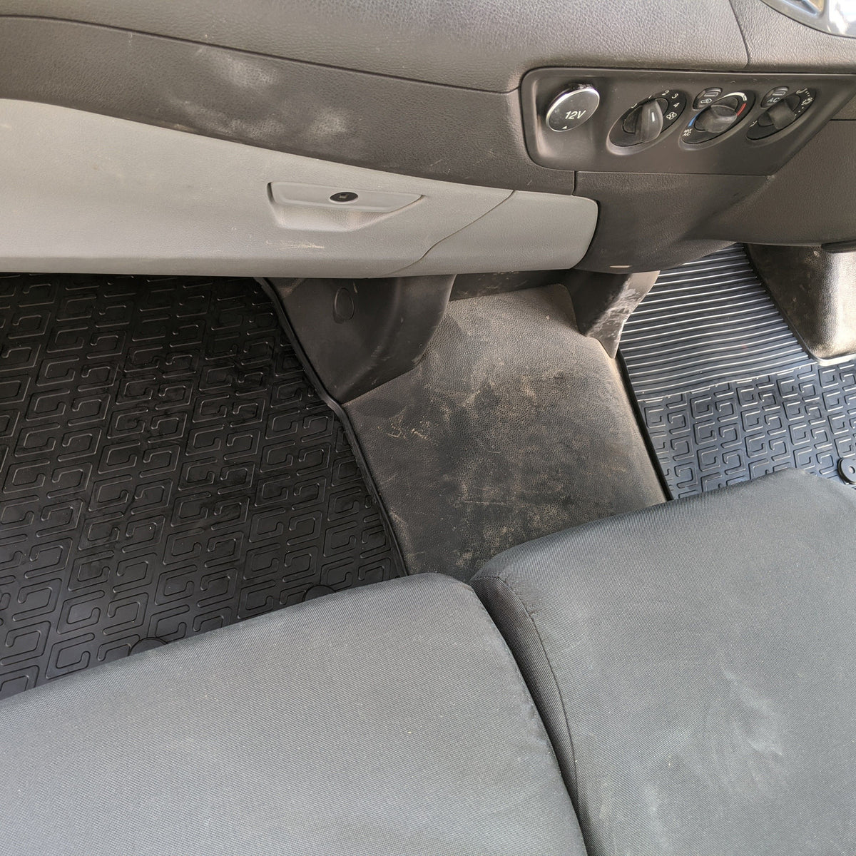 Tailored Rubber Mats HeavyDuty Two Piece Set Ford Transit Custo